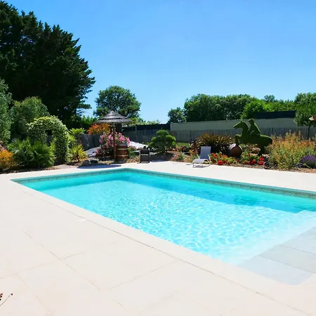 Avec Piscine Au Coeur Du Saumur Champigny * Souzay-Champigny